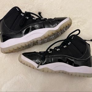 AUTHENTIC NIKE AIR JORDAN PS 11 RETRO  "JUBILEE 25th ANNIVERSARY" Size 2Y